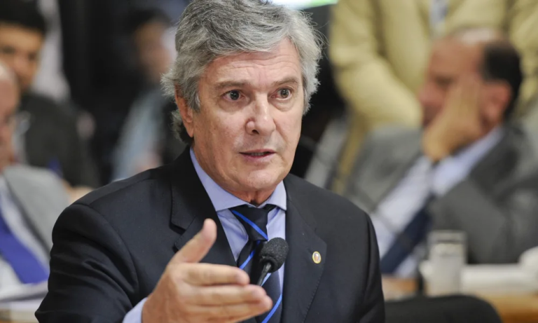 Fernando-Collor-De-olho-na-Cidade-1000x600